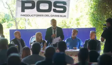cornejo con productores del sur