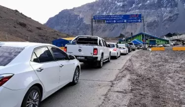 paso a Chile