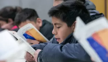 clases leer escuela alumnos