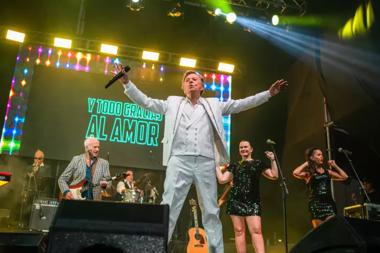 Palito Ortega bajó la lluvia en Luján de Cuyo