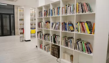 biblioteca