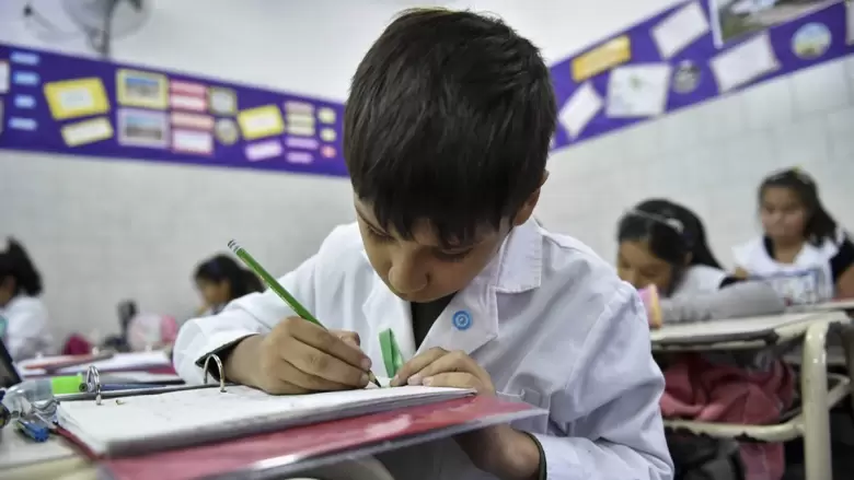 Niños escuela educación