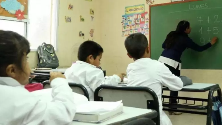 Ni�os escuela educaci�n