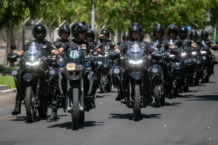 motos