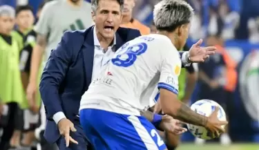 v�lez Guillermo Barros Schelotto
