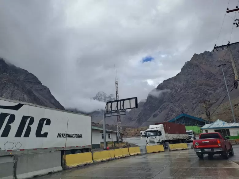 Paso Cristo Redentor: demoras y condiciones inestables