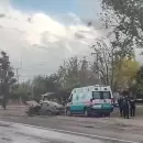 Un choque entre un auto y un camión en el Acceso Sur complicó el tránsito