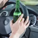 Un conductor que choc� alcoholizado deber� pagar una fortuna por da�ar luminaria p�blica