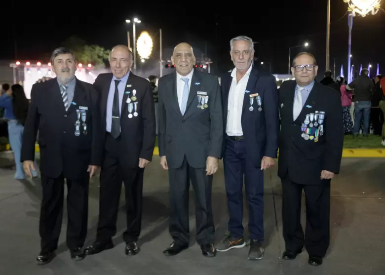 Homenaje en Maipú a veteranos y caídos en la Guerra de Malvinas