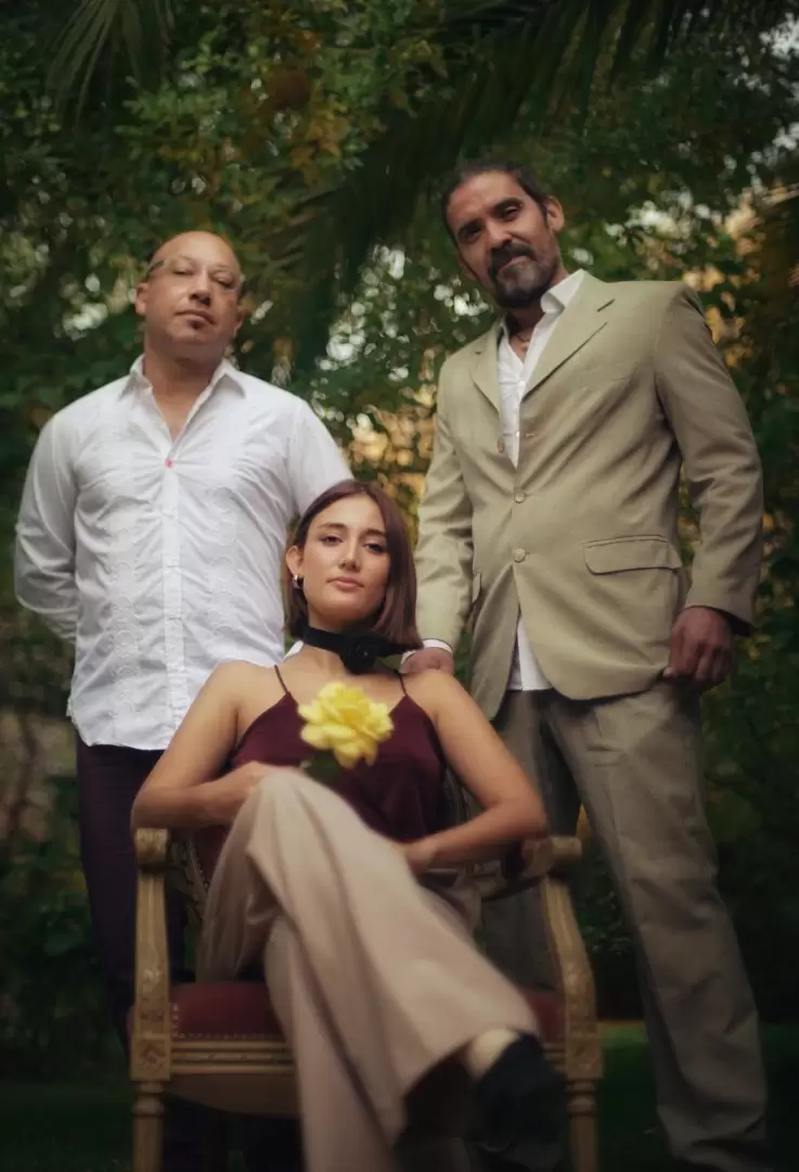 LOS CONSUELOS
