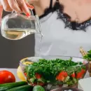 Prohíben la venta de dos marcas de vinagres en todo el país por incumplimientos