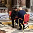 Detalles de la "cumbre" entre el presidente de Ucrania y Trump en pleno Vaticano