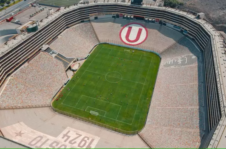 universitario de peru