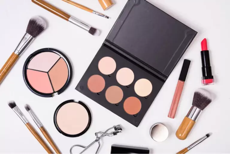 maquillaje cosméticos