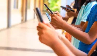 "Acompa�ar" a los adolescentes en una etapa clave.