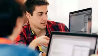 jovenes estudiantes pasant�as