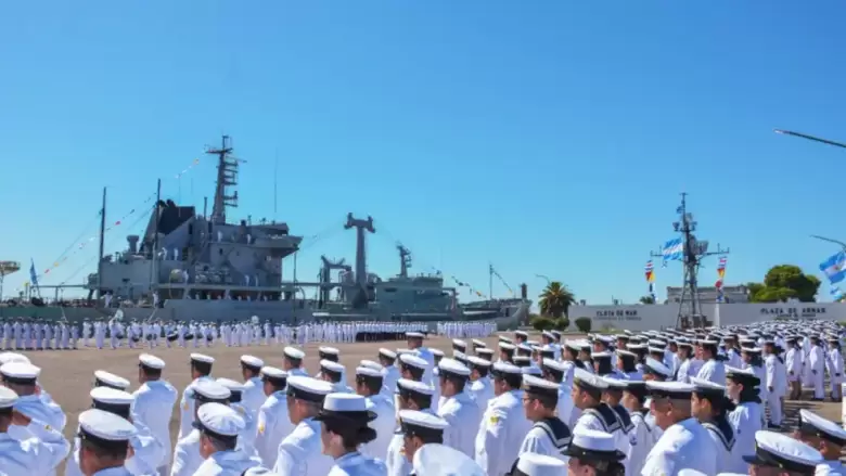 dia de la armada argentina 17 de mayo