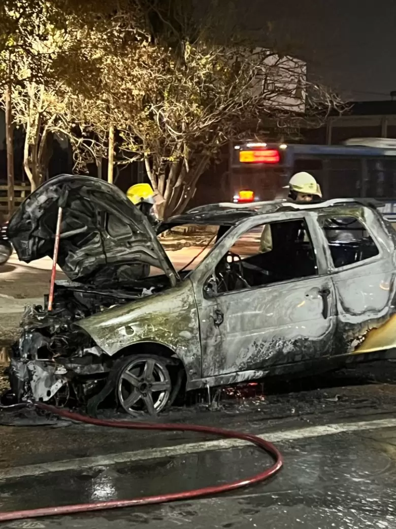 incendio de camioneta