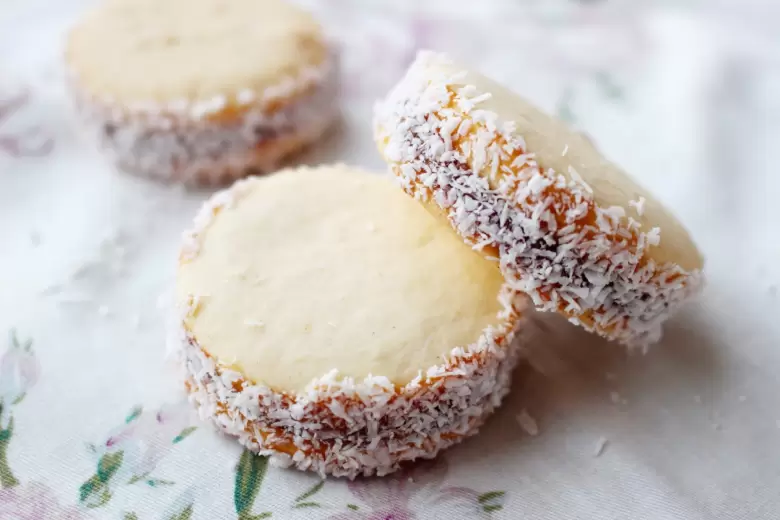 25 de mayo alfajores de Maicena