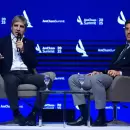 Luis Caputo explicó cómo el Gobierno busca recuperar los dólares del colchón