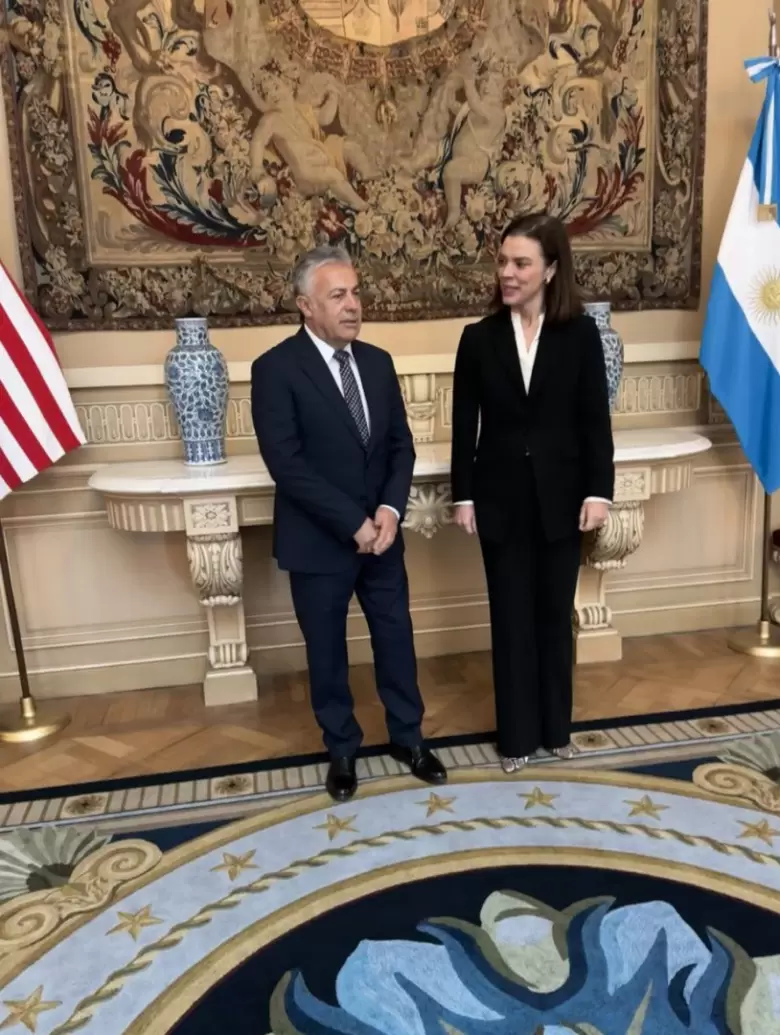 Alfredo Cornejo-embajada de Estados Unidos