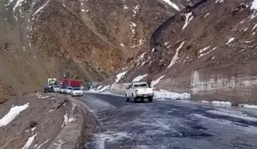 (Video) El hielo complica la circulaci�n en la Curva de la Soberan�a, por las bajas temperaturas