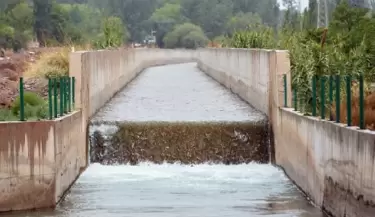 obra h�drica en el Sur