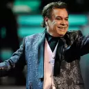 Estrenaron el videoclip oficial de "Abrázame muy fuerte" con Juan Gabriel y Laura Pausini