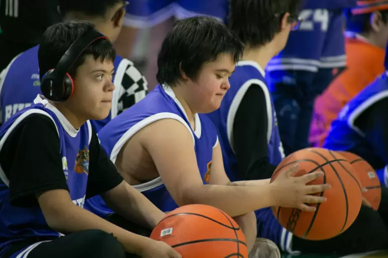b�squet Mixed Ability