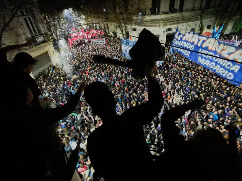 MARCHA POR CFK