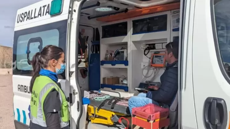 Hay 600 camiones varados en alta montana y se activo la asistencia sanitaria