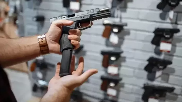 armas semiautomáticas