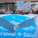 Así fue la protesta de enfermeros autoconvocados frente al Hospital Central