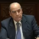 Guillermo Francos fue tildado de mentiroso y abandon� la sesi�n en el Senado