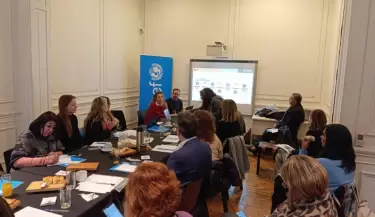 Mendoza particip� en el foro regional sobre educaci�n secundaria y planificaci�n