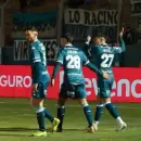 (Video) Con un doblete de Mart�nez, Racing se lo dio vuelta a San Mart�n (SJ) y se meti� en octavos