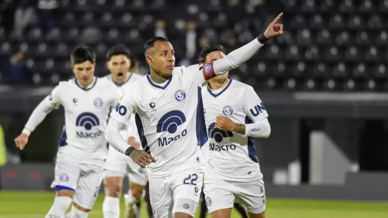sebastianvilla-independienterivadavia-juanjosegarcia