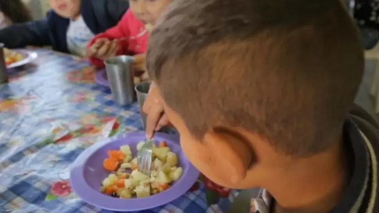 niños alimentación