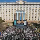 M�s de 10 mil personas celebraron la Pe�a de la Independencia en Casa de Gobierno