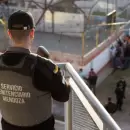 Despidieron a un penitenciario mendocino por no tener el secundario completo