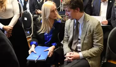 santiago caputo karina milei