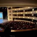 Con risas, lágrimas y ovación, a sala llena se estrenó Quinografía en el Teatro Independencia