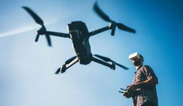 dron drones