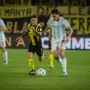 Racing perdió ante Peñarol en una picante noche en Montevideo