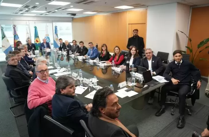 gobernadores y diputados
