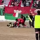 (Video) Violencia en la Liga Mendocina: lo expulsaron, agredi� al �rbitro y pele� con un guardia