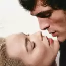 "Cumbres Borrascosas" lanzó su primer tráiler con Margot Robbie y Jacob Elordi