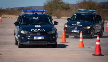 La Polic�a de Mendoza capacita a choferes con un curso innovador que recorrer� toda la provincia