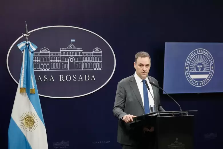 Manuel Adorni