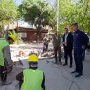 Ulpiano Suarez y Tadeo García Zalazar supervisaron los arreglos en la escuela Vergara